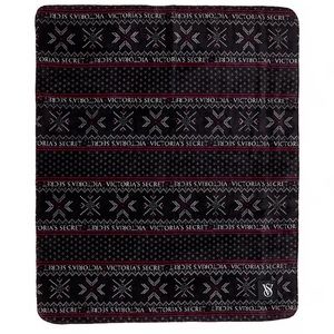 BRAND NEW Victoria’s Secret Plush Blanket
